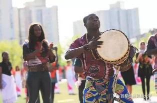 吃瓜校园长椅,揭秘校园生活点滴