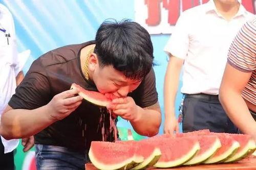 吃瓜吃相搞笑,那些搞笑的吃瓜瞬间