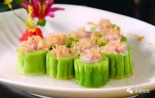 三鱼吃瓜,共享夏日清凉时光