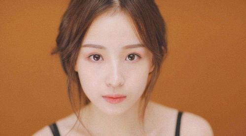 吃瓜一姐韩安,吃瓜一姐的崛起与影响力