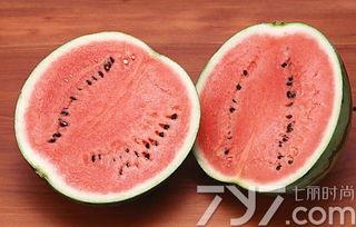 吃瓜不吐霜,揭秘娱乐圈的甜蜜与苦涩